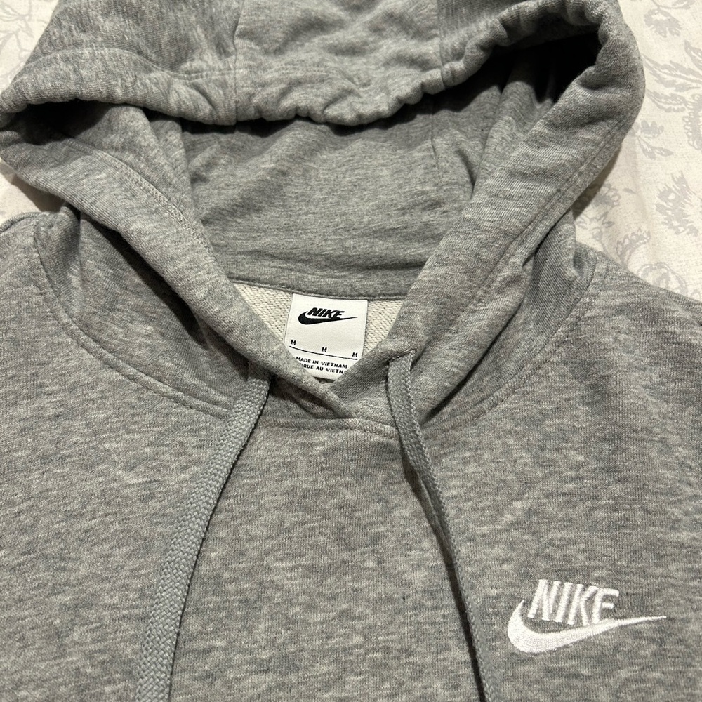 Nike Heather Gray Pullover Hoodie